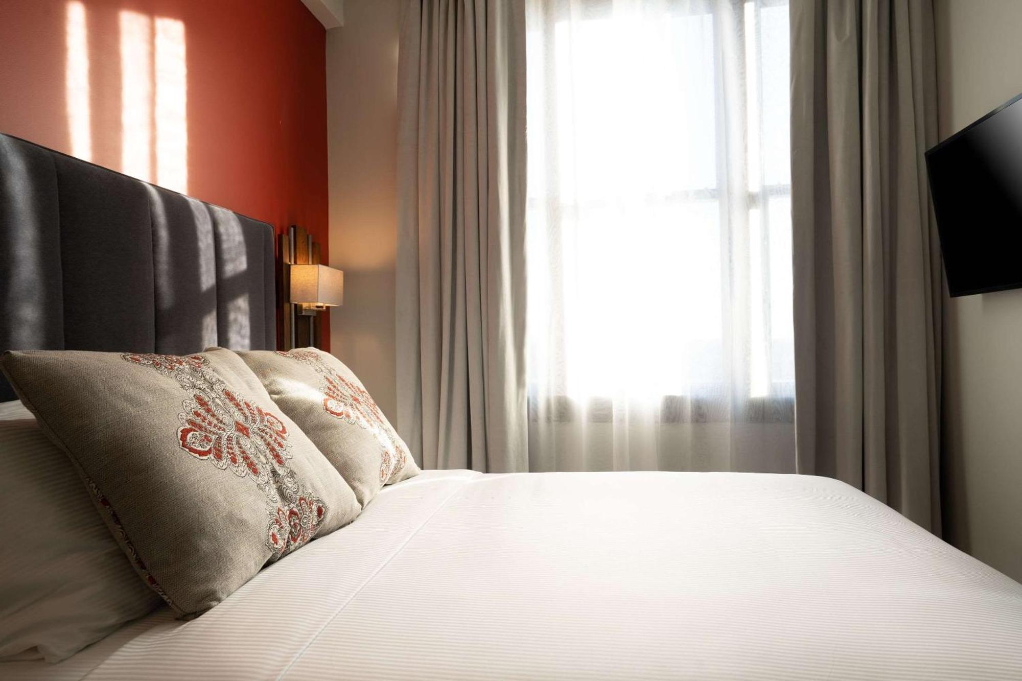 The Esquire Hotel Downtown Gastonia, Ascend Hotel Collection Exterior foto