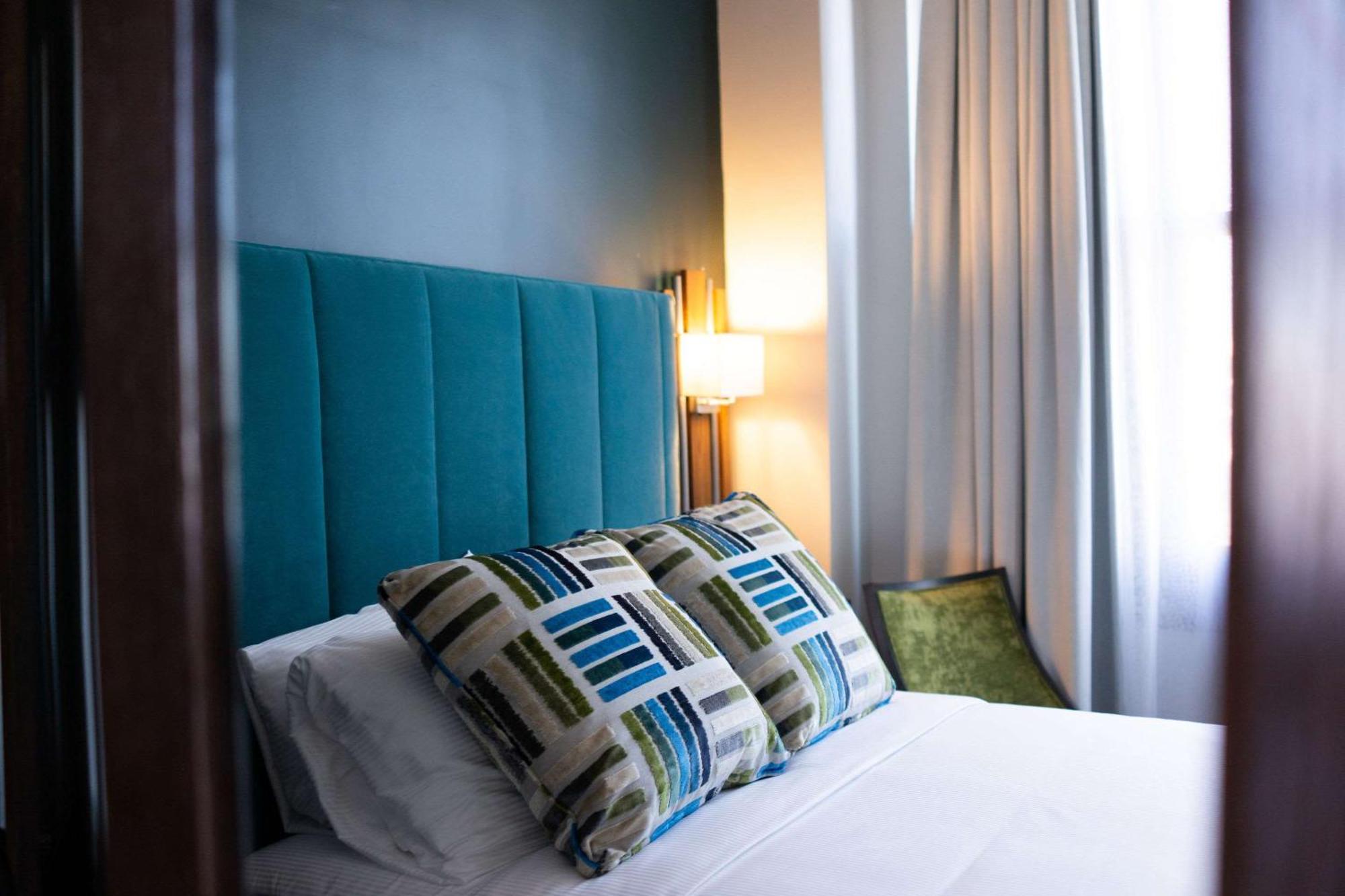 The Esquire Hotel Downtown Gastonia, Ascend Hotel Collection Exterior foto