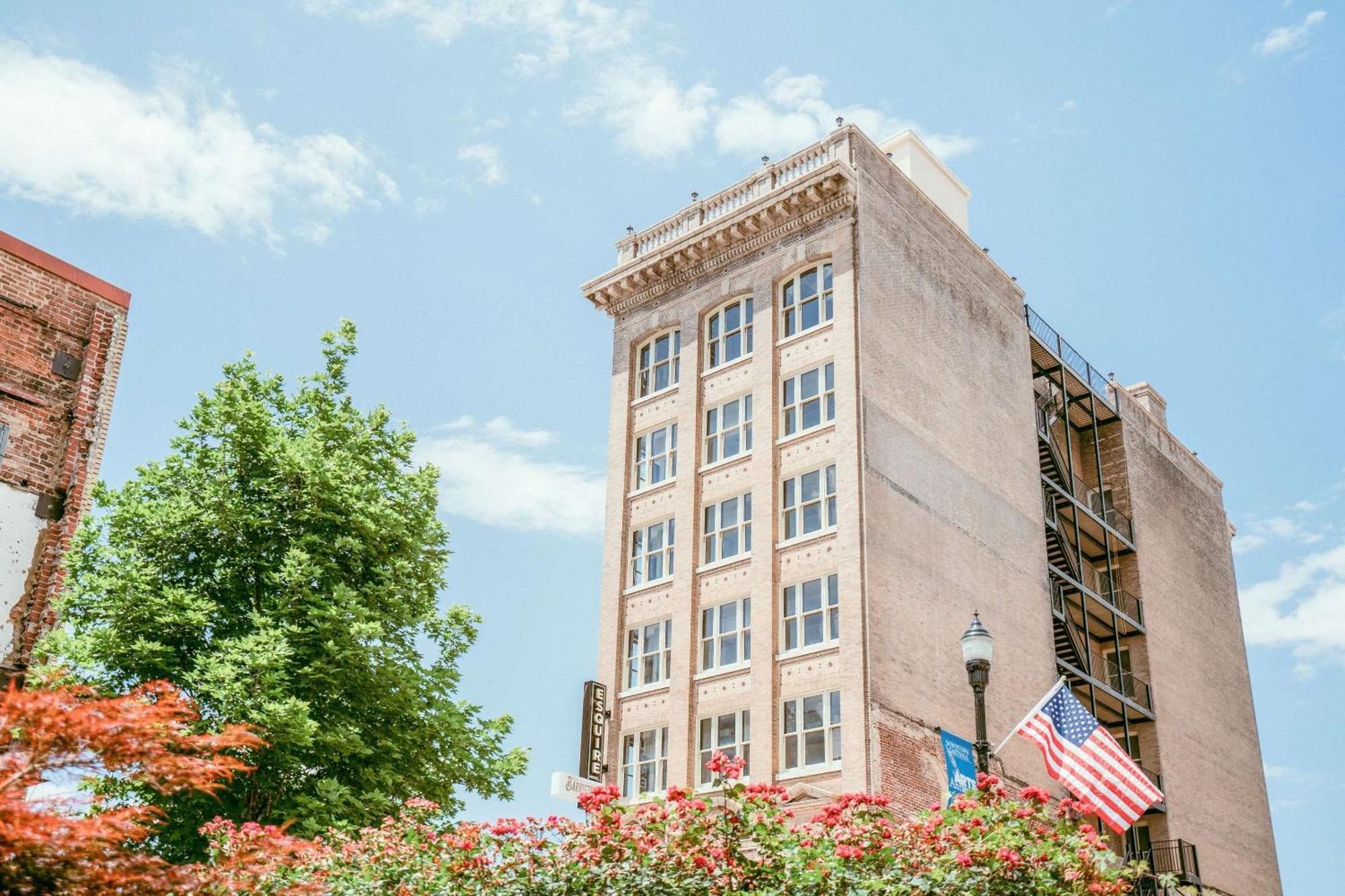 The Esquire Hotel Downtown Gastonia, Ascend Hotel Collection Exterior foto